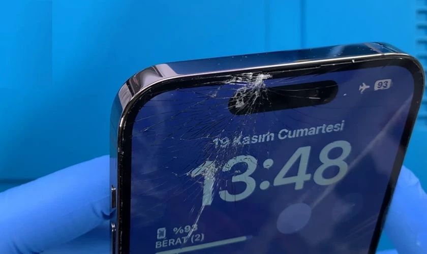 Chọn mua mặt kính iPhone 14 Pro chất lượng
