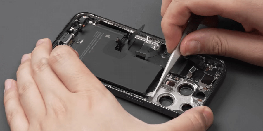 Nguyên nhân khiến mặt kính lưng iPhone 15 Pro Max bị hư