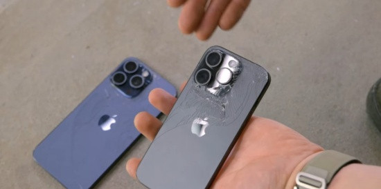 Cách kiểm tra tình trạng mặt kính lưng iPhone 15 Pro