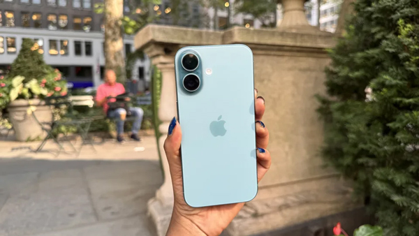 Kiểm tra camera qua ứng dụng mặc định trên iPhone