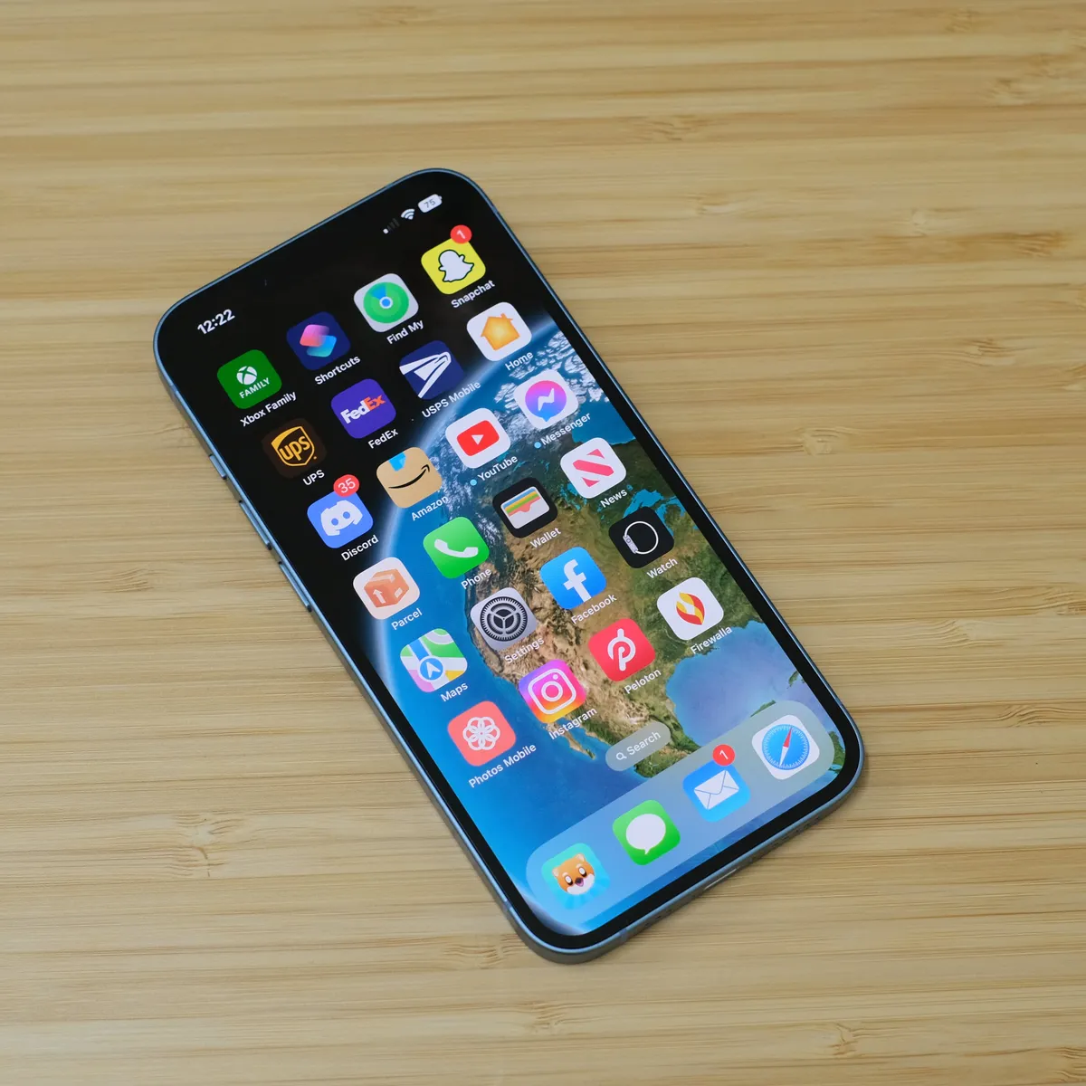 Quy trình kiểm tra và lắp ráp mặt kính màn hình iPhone 14